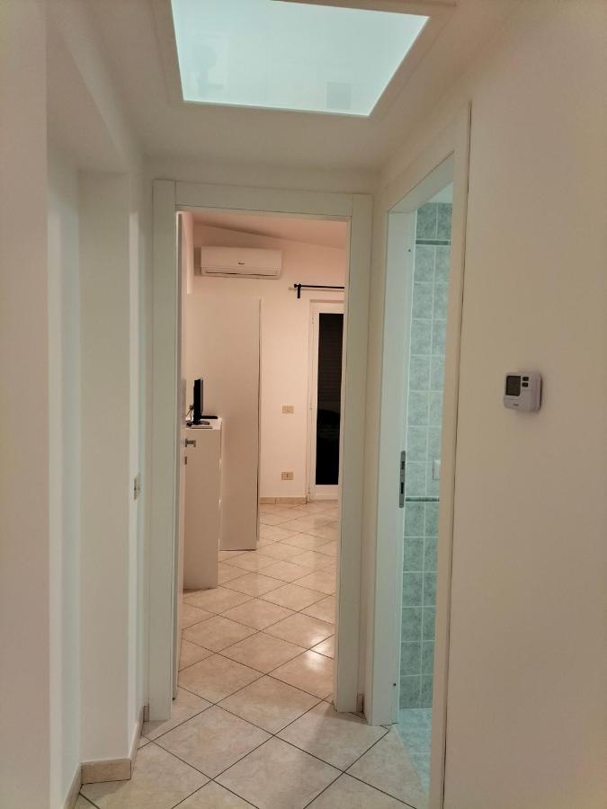 Apartamento The House Fiera Di Roma Aeroporto Fiumicino Ponte Galeria Exterior foto
